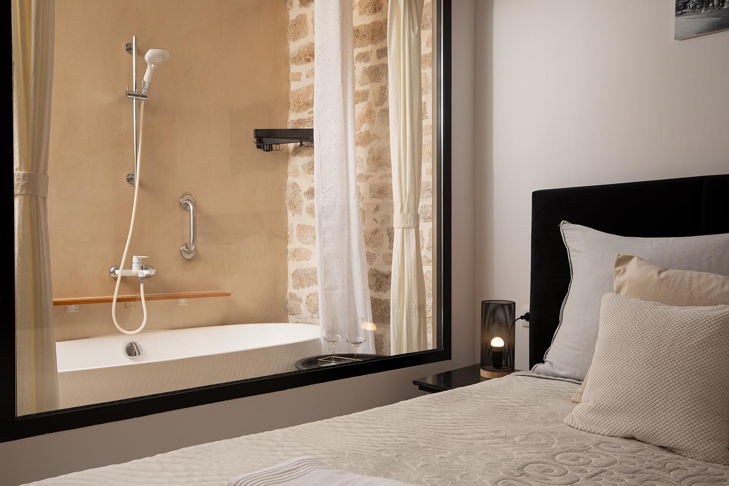 רוביני Deluxe Studio In City Center With Free Private Parking מראה חיצוני תמונה